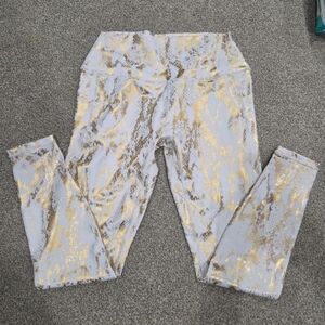 Curves And Combatboots Leggings